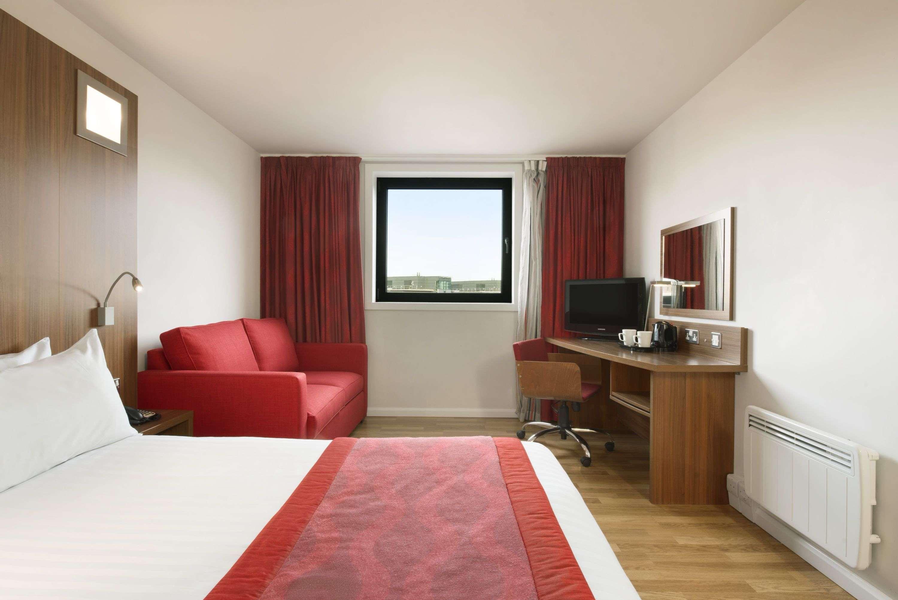 Ramada Encore Newcastle-Гейтсхед Экстерьер фото